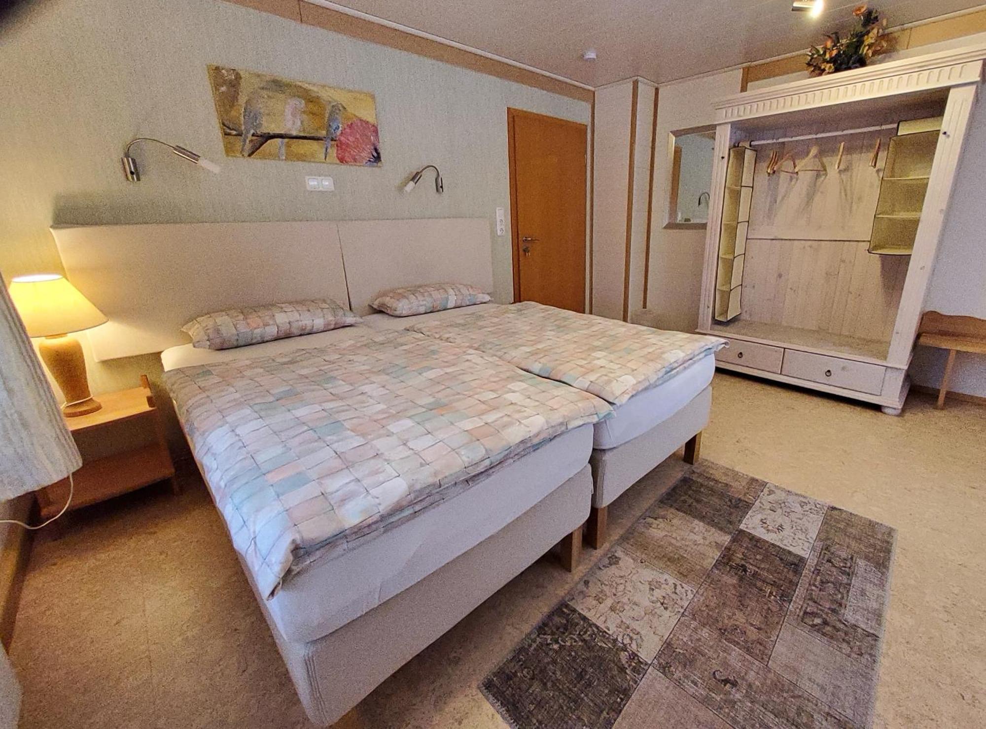 B & B Gaestehaus Schmidt Lichtenberg  Экстерьер фото