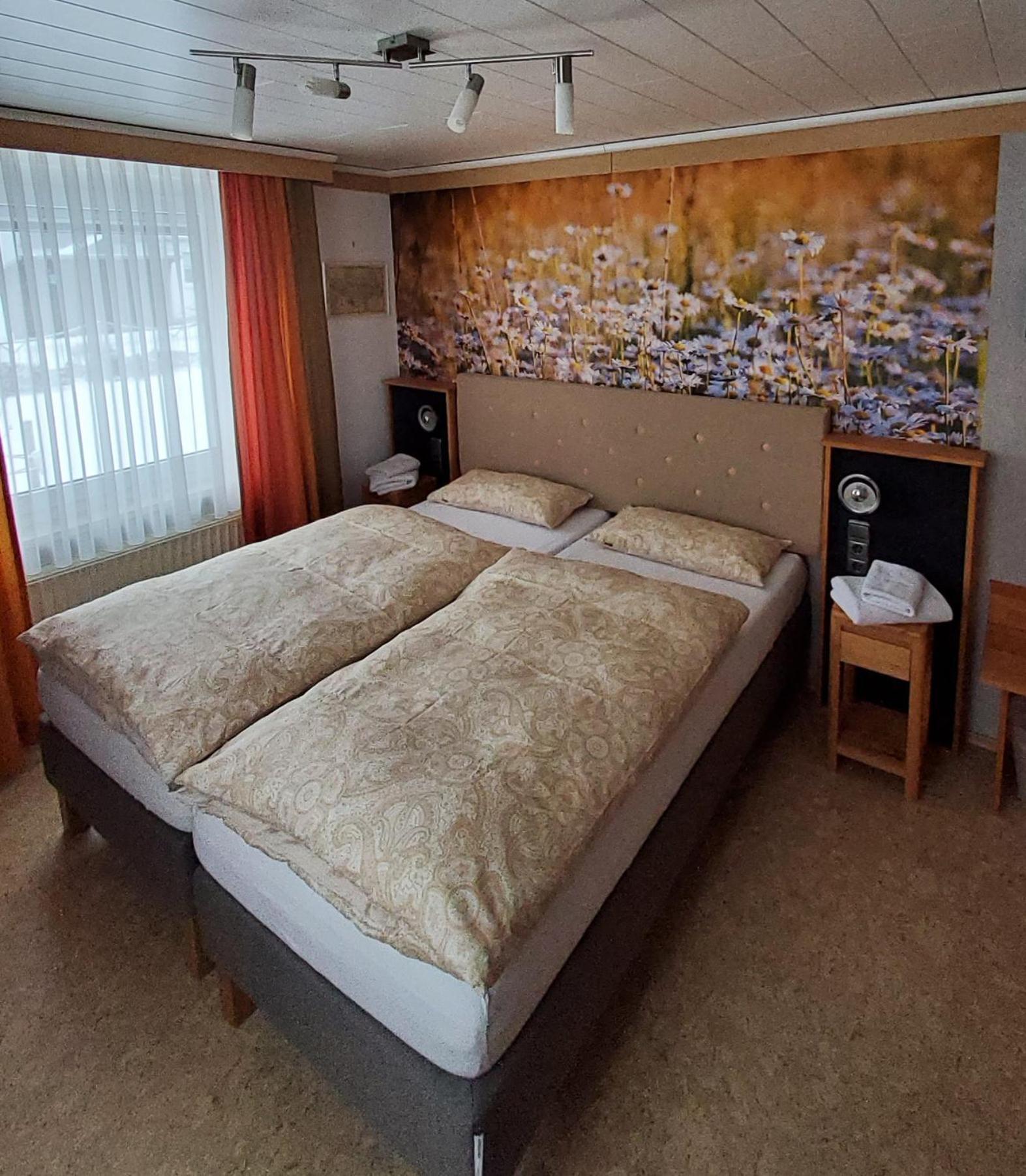 B & B Gaestehaus Schmidt Lichtenberg  Экстерьер фото